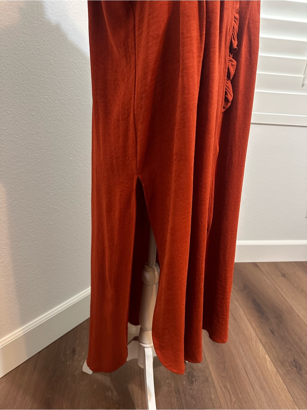 entro Rust Ruffle-Trim Tunic - Picture 5 of 11